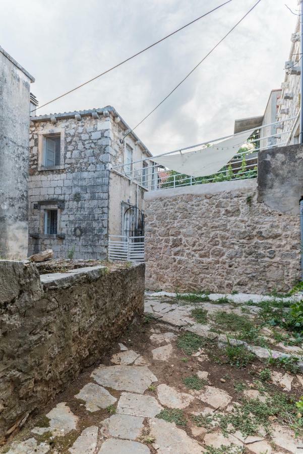 4 Limuna Janjina Exterior foto